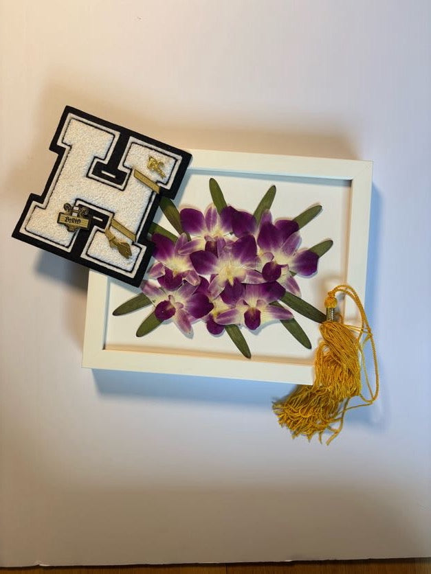Graduation Frame